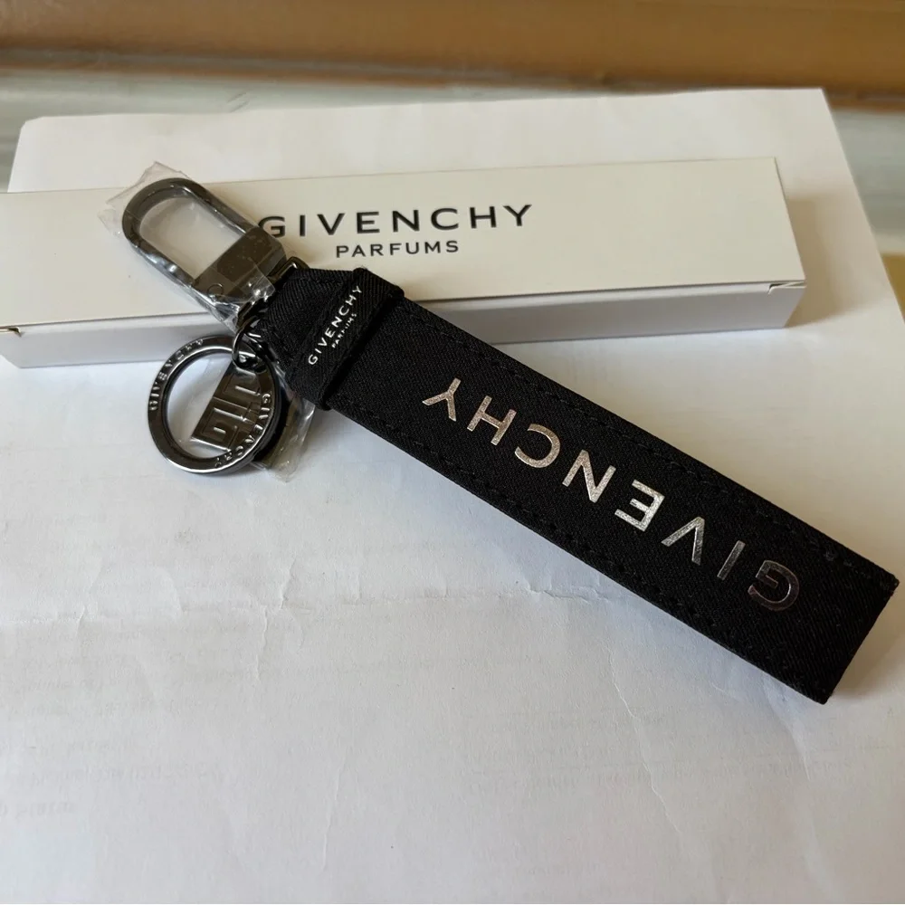 Givenchy elegant keychain